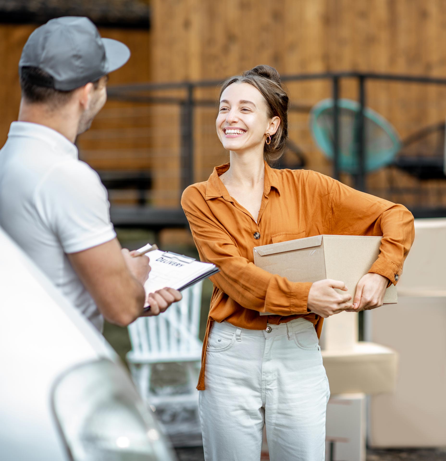 couriers-delivering-goods