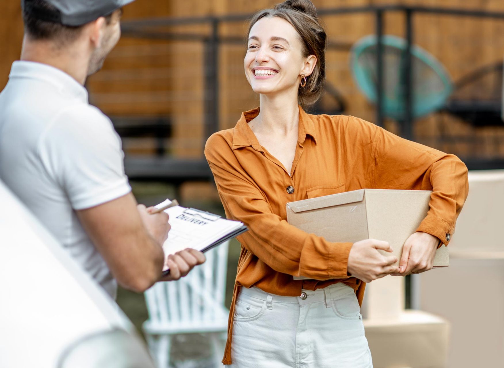 couriers-delivering-goods